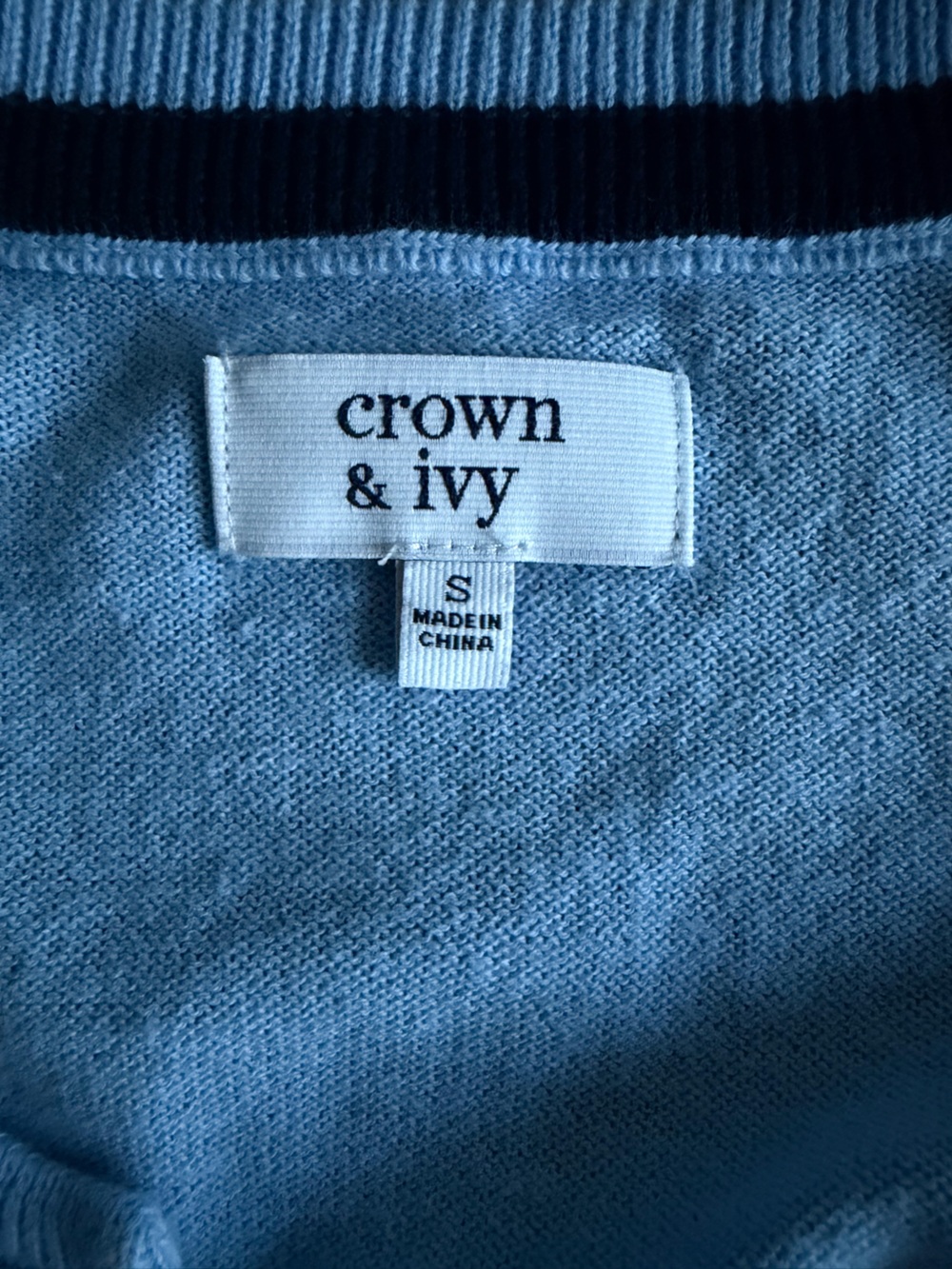 crown & ivy Light Blue Scallop-Hem Button Cardigan S Southern Prep - Picture 2 of 9